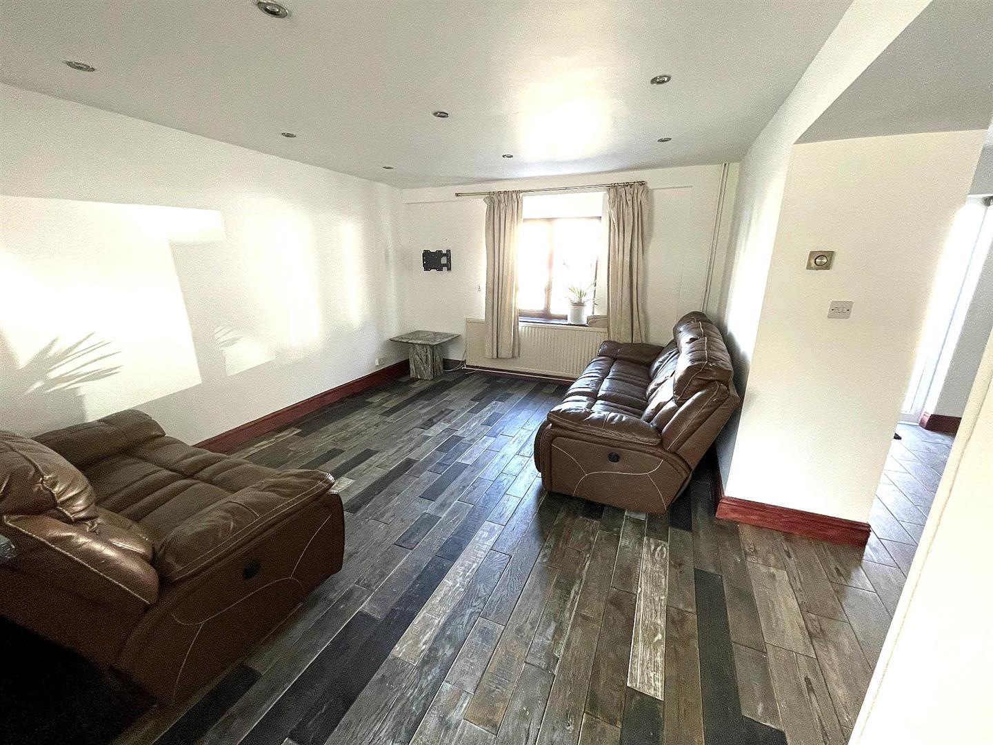 Bolgoed Road, Pontarddulais, Swansea, SA4 8JP